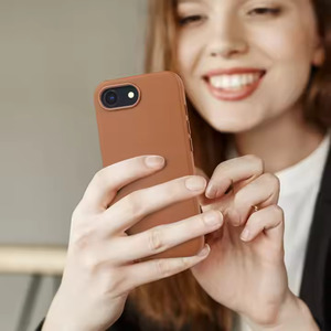 2025 tùy chỉnh Grs tái chế PU Chất liệu Slim <span class=keywords><strong>Classy</strong></span> bảo vệ điện thoại trường hợp đối với <span class=keywords><strong>iPhone</strong></span> 16 E Rau da điện thoại Bìa - Product Image 4