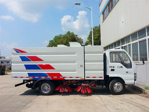 일본 유명한 1SUZU 엔진 리프 진공 펌프 및 브러시 스트리트 스위퍼 트럭 - Product Image 4