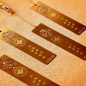 Marque-page <span class=keywords><strong>en</strong></span> métal personnalisé <span class=keywords><strong>Demon</strong></span> Slayer Jesus, transparent, avec fleur au crochet, motif floral, magnétique, <span class=keywords><strong>en</strong></span> laiton gravé or rose - Product Image 1