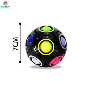 Jeu de cubes magiques 4-en-1 Jouet de puzzle éducatif pour enfants Rainbow Ball Gyro Black Carbon Cubes Stress Relief 3D for <span class=keywords><strong>Skewb</strong></span> Twisted - Product Image 5