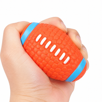 Jouet à mâcher pour chien et chat en forme de ballon de sport, style dessin animé, en latex, pour le nettoyage des dents, volley-ball, tennis, football, rugby, 2 tailles, doux et durable