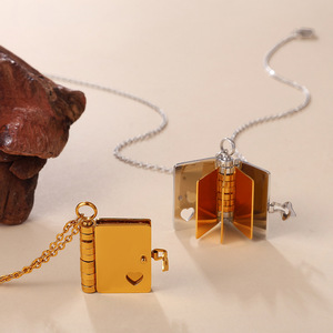 Collier pendentif en forme de lettre mignon, plaqué or, chaîne en acier inoxydable, unisexe, bijoux de tous les jours, cadeau - Product Image 4