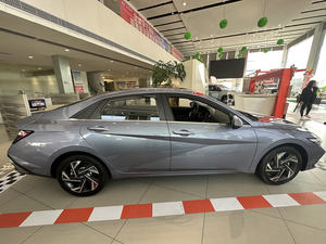 Voitures <span class=keywords><strong>Hyundai</strong></span> Elantra 1.5L CVT GLS, vente chaude, voiture à essence pour adultes, véhicule d'occasion <span class=keywords><strong>Hyundai</strong></span> - Product Image 4