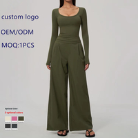 Ensemble de fitness col en V, coupe ajustée, motif uni, respirant, séchage rapide, tenue de course en extérieur, taille haute, ensemble de sport 2 pièces 9599