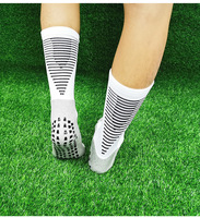 Chaussettes de sport antidérapantes respirantes à séchage rapide personnalisées pour hommes et femmes, qualité fabricant, idéales pour le football en extérieur