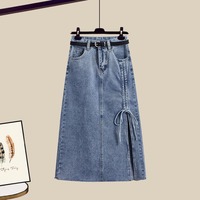 Ensemble deux pièces pour femmes grandes tailles, style doux, chemise ample à col en V, design tendance, jupe en jean à taille cintrée