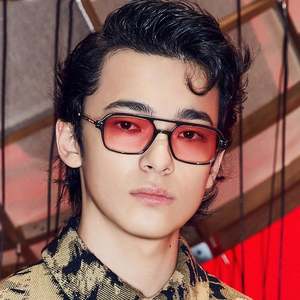 Lunettes de soleil pilote vintage 2025 en métal ajouré motif léopard bleu avec logo personnalisé, protection UV400, monture carrée petite taille pour hommes et femmes - Product Image 4