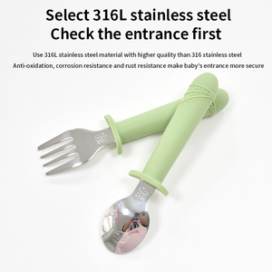Juego de tenedor y cuchara de acero inoxidable para bebé, mango de silicona, cubiertos de entrenamiento para niños pequeños, antideslizantes, con agarre antideslizante para niños - Product Image 3