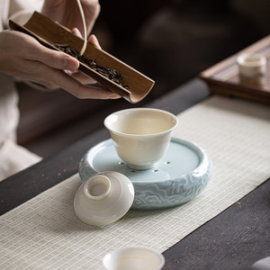Chinese Retro Round Porcelain <b>Tea</b> Tray With Auspicious Cloud Design Handmade For Kung Fu <b>Tea</b> <b>Set</b> Dry Brewing - Product Image 4