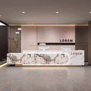 Comptoir <span class=keywords><strong>de</strong></span> réception en marbre plaqué or avec logo personnalisé, idéal pour salon <span class=keywords><strong>de</strong></span> beauté, bureau ou bar, avec éclairage LED intégré - Product Image 1