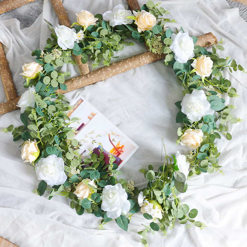 แชมเปญไวท์ (เลดี้ส์) โรส