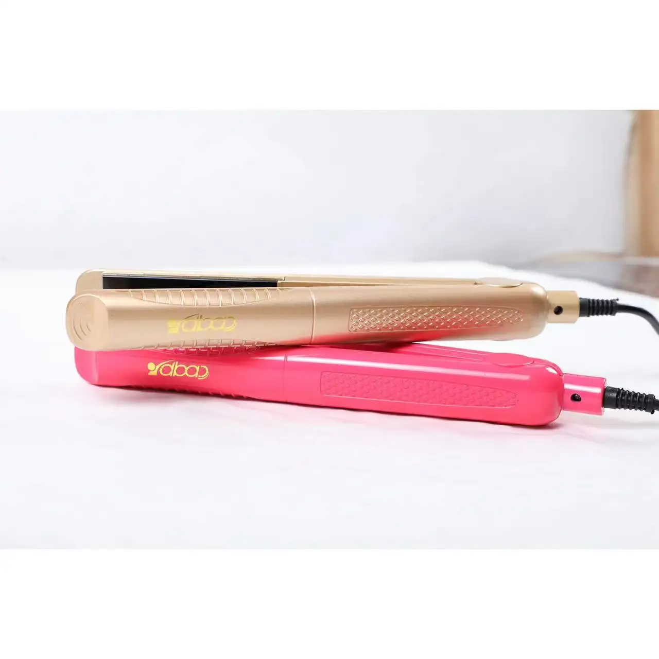 Classic Salon Quality Tourmaline Floating Ceramic Plate Professional Straight Hair Machine Fast Heating Hair Straightener