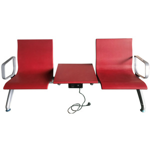 Sillas de espera de aleación de aluminio y poliuretano con mesa y toma de corriente para uso en aeropuertos, estaciones de autobús, hospitales y clínicas. - Product Image 1