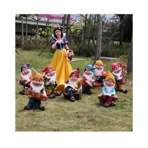 Wholesale life size cartoon fiberglass snow white princess and seven dwarfs fairy tale resin mini gnome statue sculpture