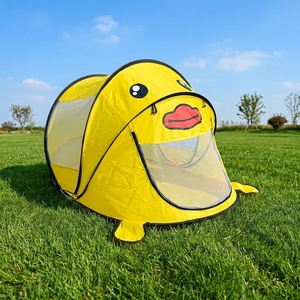 LOOK <span class=keywords><strong>Tente</strong></span> <span class=keywords><strong>Tipi</strong></span> Pliable pour Enfants, Grande <span class=keywords><strong>Tente</strong></span> de Jeu Princesse avec Motif Canard Adorable et Lumières, Utilisation Intérieure et Extérieure - Product Image 1