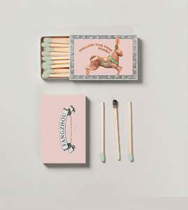 Scatola di Fiammiferi Personalizzata Fiammiferi Lunghi in Legno con Scatola Personalizzabile per Candele - Product Image 1