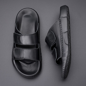 Sandales à double bride réglables noires pour hommes, chaussures décontractées sportives avec semelle épaisse antidérapante pour l'été, l'extérieur et le quotidien - Product Image 2