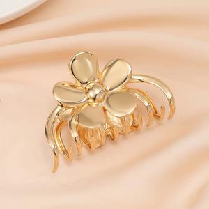 Vente chaude Conception Personnalisée Fleur Pince À Cheveux Griffe À La Mode Dames Grand Métal <span class=keywords><strong>Crabe</strong></span> Pince À Cheveux Barrette <span class=keywords><strong>Or</strong></span> Accessoires Femmes - Product Image 5