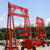 Grue à portique mobile hydraulique Kinocranes de 40 tonnes pour la manutention de conteneurs de 20 et 40 pieds, idéale pour la logistique portuaire