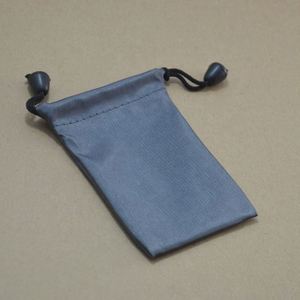 Sac en nylon gris imperméable personnalisé, avec logo sur mesure, pour écouteurs, enregistreur vocal, recyclable, réutilisable, portable, léger - Product Image 2