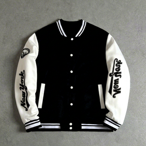 Veste de sport noire pour homme avec manches blanches, logo brodé avec inscription New York, col rabattu, vêtement décontracté pour l'automne - Product Image 1