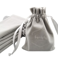 Pochette à cordon en velours gaufré avec impression de logo personnalisé, emballage en matériau recyclable pour sacs à main, chaussures, vêtements et sacs anti-poussière