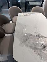 Table à manger moderne en pierre frittée assemblée anti-rayures pour appartement et villa