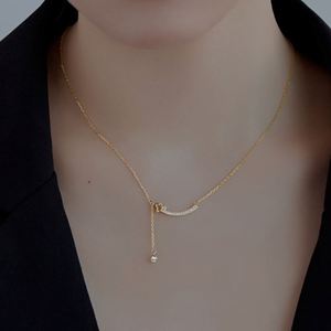 Collar con Colgante de Estrella y Sonrisa de Zirconia 5A y Oro de 18K, Diseño Simple Dylam, Joyería Fina de Moda, Accesorios para Uso Diario - Product Image 5