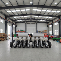 Semoir à maïs LEROX haute précision à 6 rangs, entraînement motorisé avec boîte de vitesses, largeur de travail 2400-4200 mm, haute productivité