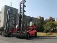 Nouveau transpalet à conteneurs KUDAT 9 tonnes, moteur diesel, 4 roues motrices, hauteur de levage 185 kW, puissance 185 kW, poids opérationnel 41 tonnes