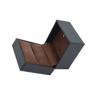 Boîte à bijoux lumineuse à LED, étui à bagues en cuir PU avec bouton poussoir et éclairage LED intégré pour pierres précieuses