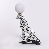 Art grandeur nature abstrait léopard Sculpture avec lampe animaux lampadaires salon hôtel Statue lumière décorative