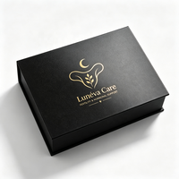Boîte cadeau rigide magnétique noire personnalisée avec logo en feuille d'or et doublure en satin pour les coffrets cadeaux bien-être et les marques de soins personnels
