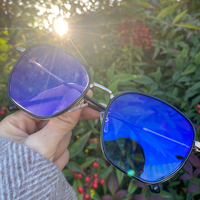 Grandes Lunettes Carrées TR90 Photochromiques pour Femmes Anti-Lumière Bleue Lecture Pêche 2-en-1 Anti-Éblouissement UV400 Lunettes Photochromiques Anti-Reflet