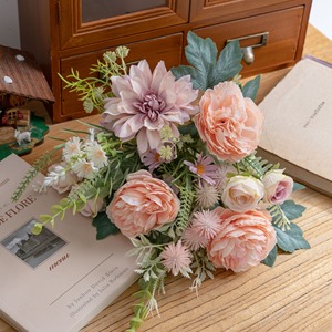 Bouquet de fleurs artificielles Souvenirs du Temps CF02106 en tissu tissé plastique pour la décoration intérieure et les accessoires de mariage - Product Image 1