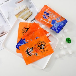 Bolsas Personalizadas con Boquilla para Bebidas (<span class=keywords><strong>100ml</strong></span>/200ml/250ml) Material PET Impresión por Grabado para Envasado de Líquidos - Product Image 6