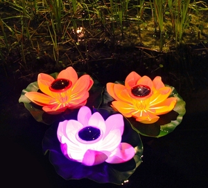 Lumière solaire LED fleur de Lotus pour balcon <span class=keywords><strong>terrasse</strong></span> étang jardin arrière-cour mariage <span class=keywords><strong>piscine</strong></span> IP67 aménagement paysager - Product Image 3