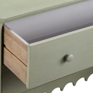 Commode à 2 tiroirs en bois de bouleau vert sauge de style vintage, bord festonné, bouton rond, table de chevet pour chambre à coucher, pour usage hôtelier - Product Image 4