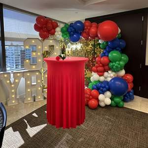 Mantel de Cóctel Blanco con Falda Redonda y Ondas Naturales, Ideal para Bodas y Banquetes en Bares. - Product Image 5