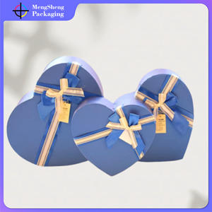 ชุดถังดอกไม้สดหรูหราสามชิ้นทำมือกันน้ำเทคนิคการปั๊มหมวกกอดของขวัญ - Product Image 3