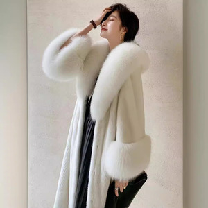 2025 di moda invernale Plus Size <span class=keywords><strong>Trench</strong></span> in pelliccia di visone finto cappotto lungo con risvolto in pelliccia e polsino giacca in pelliccia per <span class=keywords><strong>donna</strong></span> cappotto invernale - Product Image 1