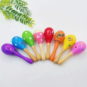 Maracas en bois, instrument de musique pour enfants, jouet éducatif pour enfants de 2 à 4 ans, design coloré, style aléatoire - Product Image 2