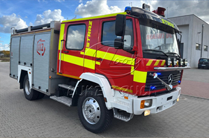 Camion de sauvetage incendie Mercedes 5M3 robuste et durable, véhicule de lutte contre l'incendie standard pour l'exportation - Product Image 3