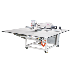Machine à coudre industrielle à lit plat RONMACK R8-150100A 150*100cm avec gabarit découpé au laser, automatisée et informatisée - Product Image 1