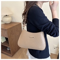 Sac à bandoulière en cuir PU tressé pour femme, nouveau sac à main tendance avec rabat en cuir