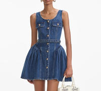 Robe en jean décontractée nouvelle collection été 2026 pour femme, style Hot Girl, boutonnée sur le devant, teinte unie naturelle, vente en gros