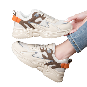 Nuevas Zapatillas Deportivas Blancas con Luces, Tacones Altos, Plataforma Gruesa, Suela Gruesa, Transpirables, para Mujer, Primavera-Otoño - Product Image 1