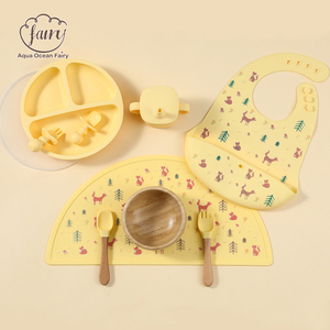 Ensemble de vaisselle pour enfants en silicone sans BPA, vente en gros OEM ODM, bol à forte succion, <span class=keywords><strong>assiette</strong></span>, bavoir, tasse, accessoires d'alimentation pour bébé écologiques - Product Image 6