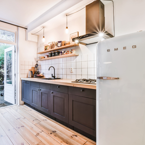 Armoires de cuisine modulaires en bois massif de conception indonésienne - Écologiques, résistantes à l'eau, pliables et multifonctionnelles - Product Image 3