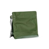 Pochette à fond plat vert mat avec fermeture éclair, emballage plastique avec cordon de serrage portable pour grains de café 150g 250g 500g 1000g